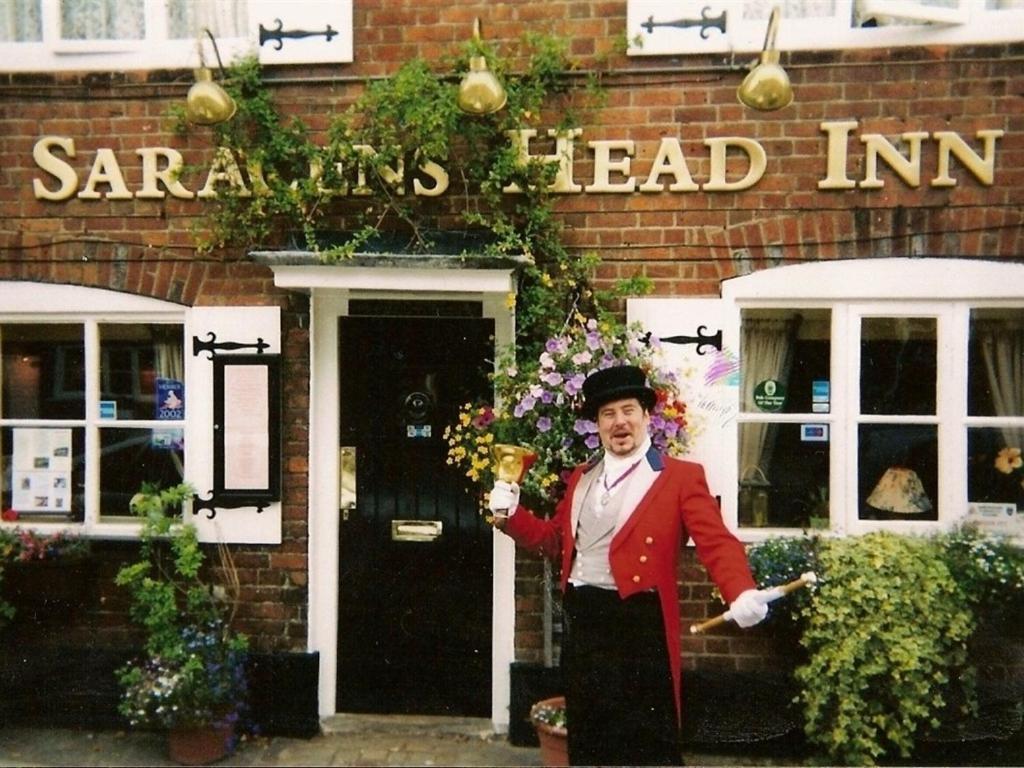 The Saracens Head Inn Amersham Exteriör bild